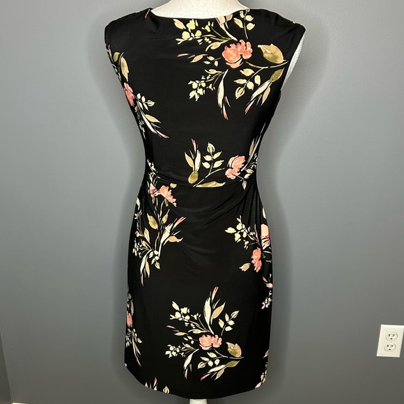 Lauren Ralph Lauren black floral sleeveless dress size 6P - Picture 3 of 5